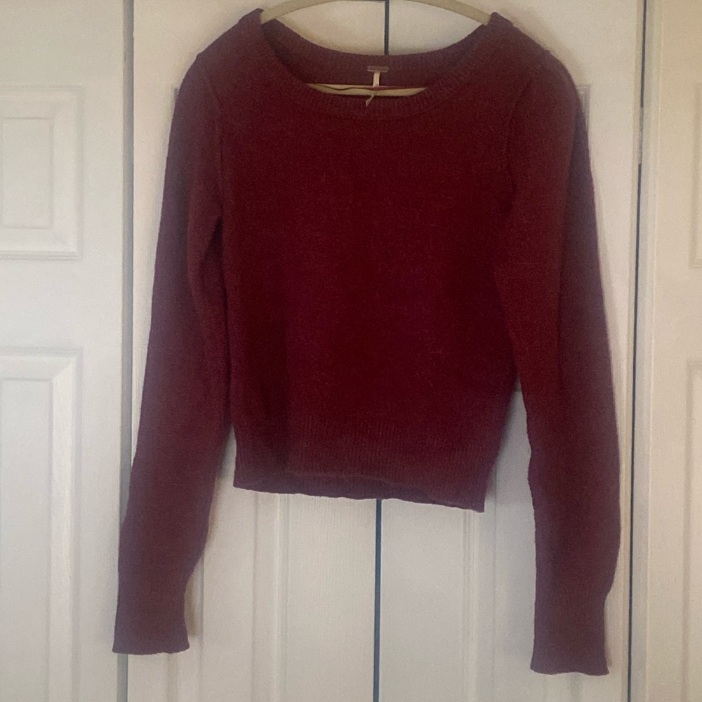 Free peoplee maroon Sweater